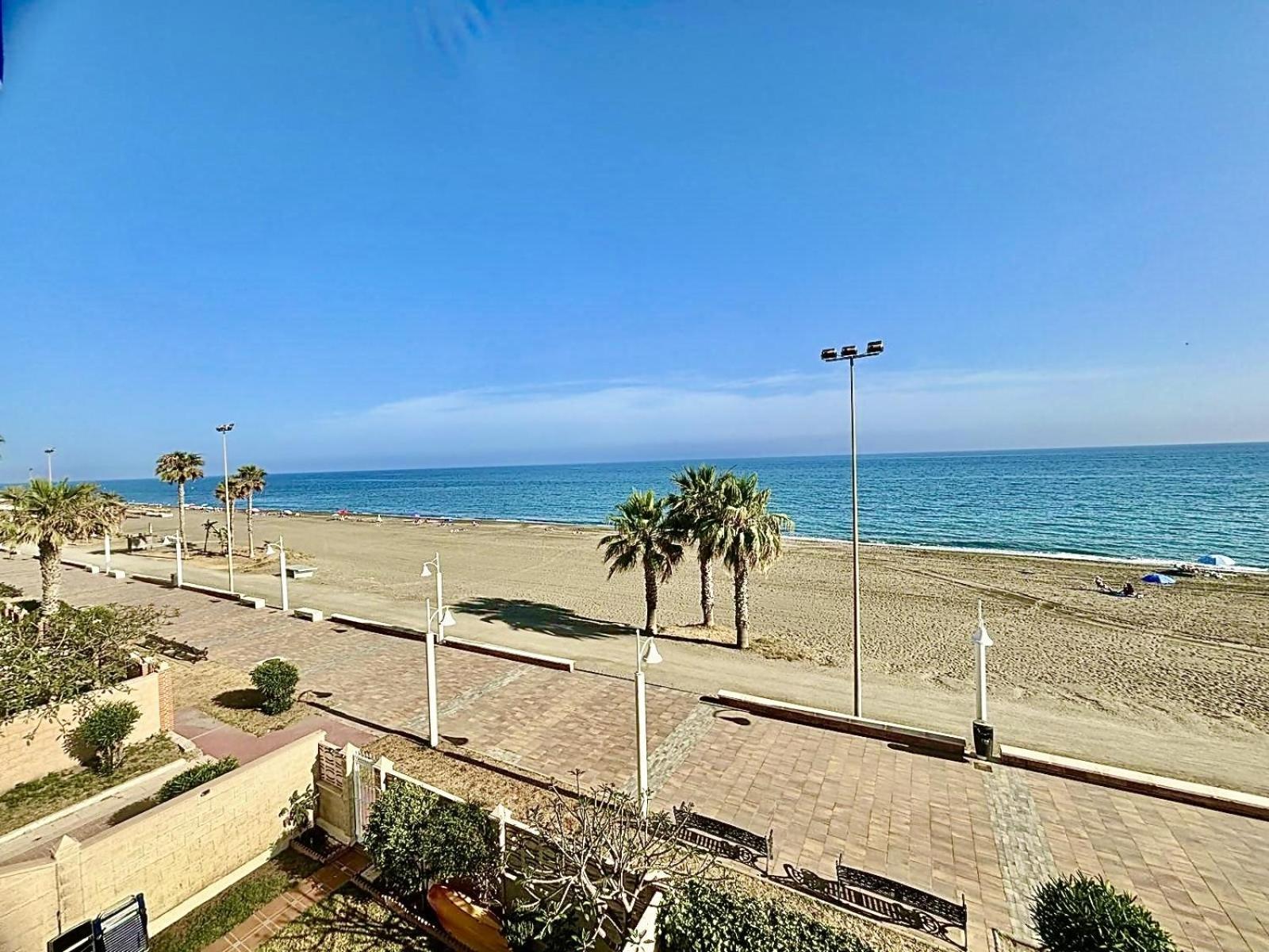 Ferienwohnung Casaflex 1º Linea De Playas Del Rincon Victoria Rincón de la Victoria Exterior foto
